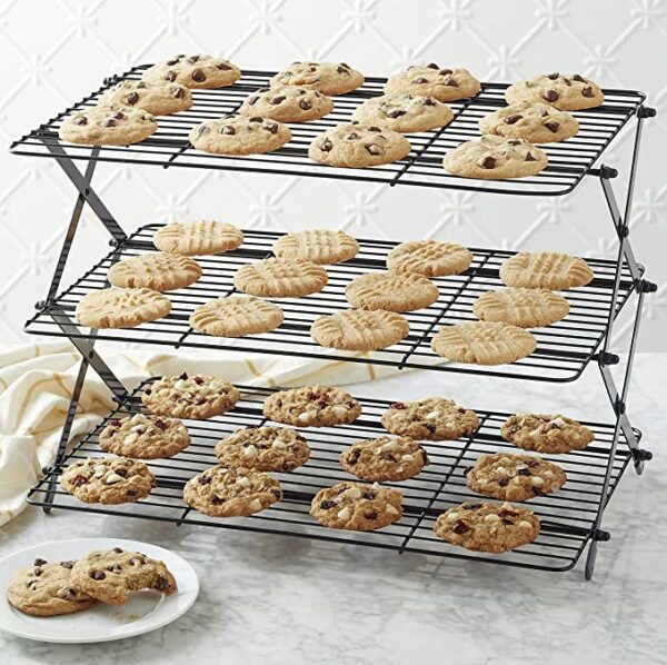 Wilton 3-Tier Collapsible Cooling Rack 6