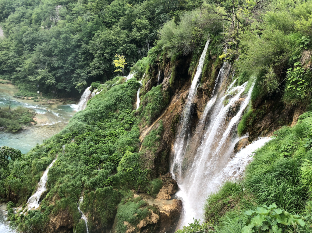 Best way to visit enchanting Plitvice Lakes 11