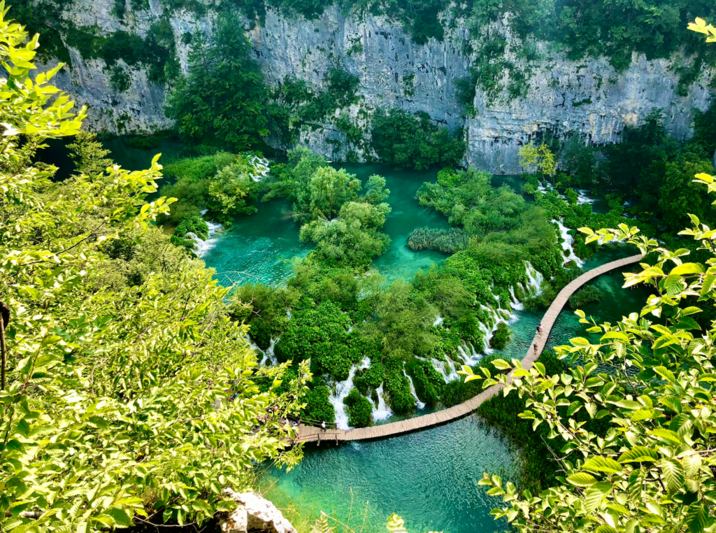 Best way to visit enchanting Plitvice Lakes 14