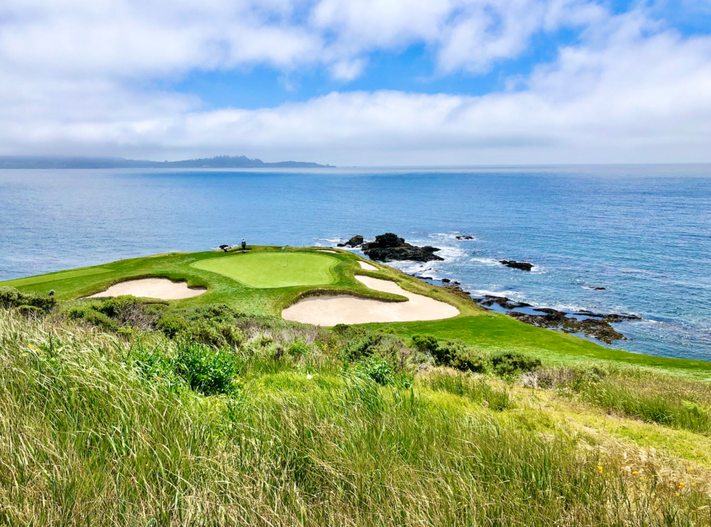 How to play at the Legendary Pebble Beach Golf Links? 12