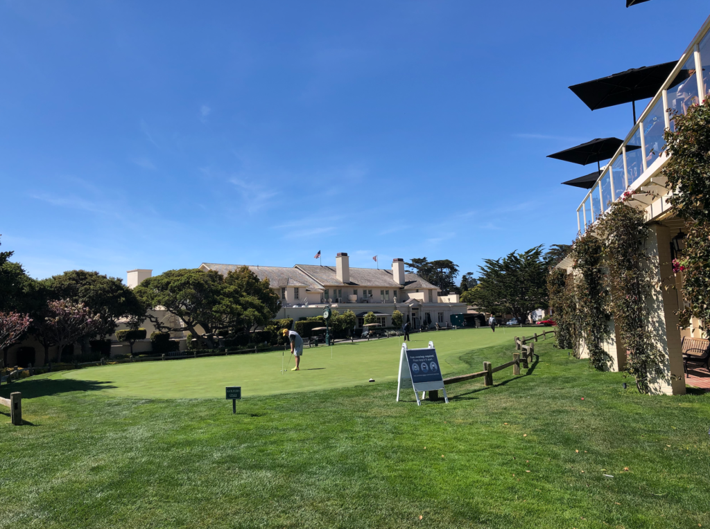 How to play at the Legendary Pebble Beach Golf Links? 2