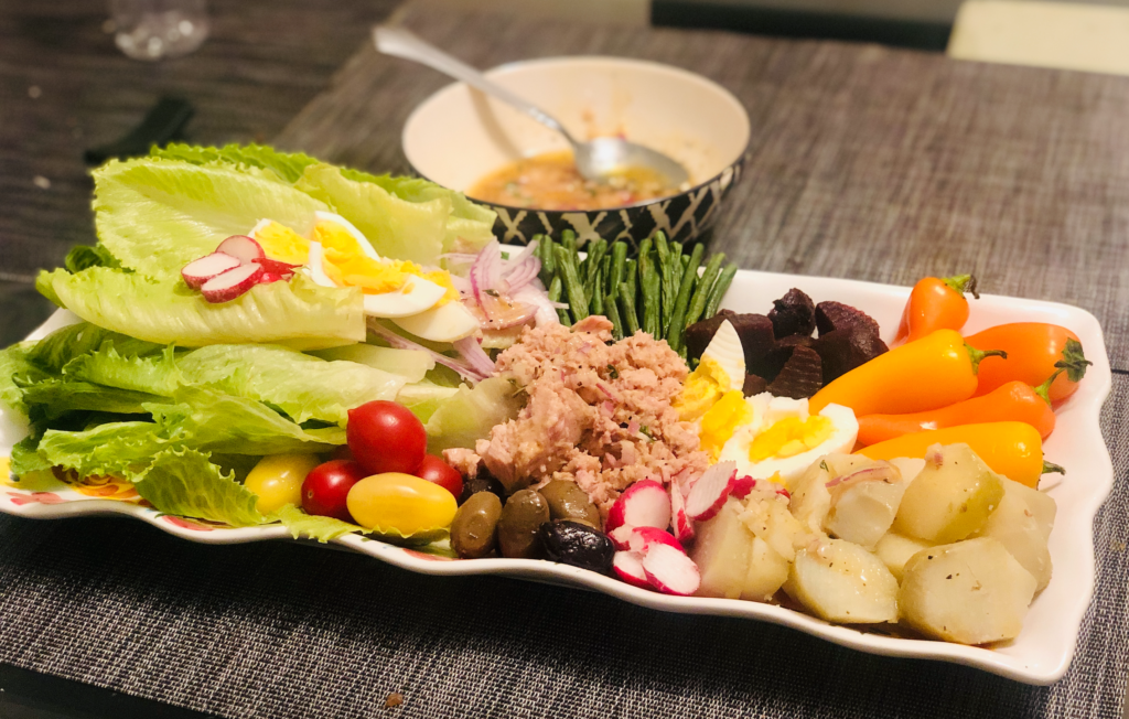 Let's make Salade Niçoise, the most famous French salad! 2