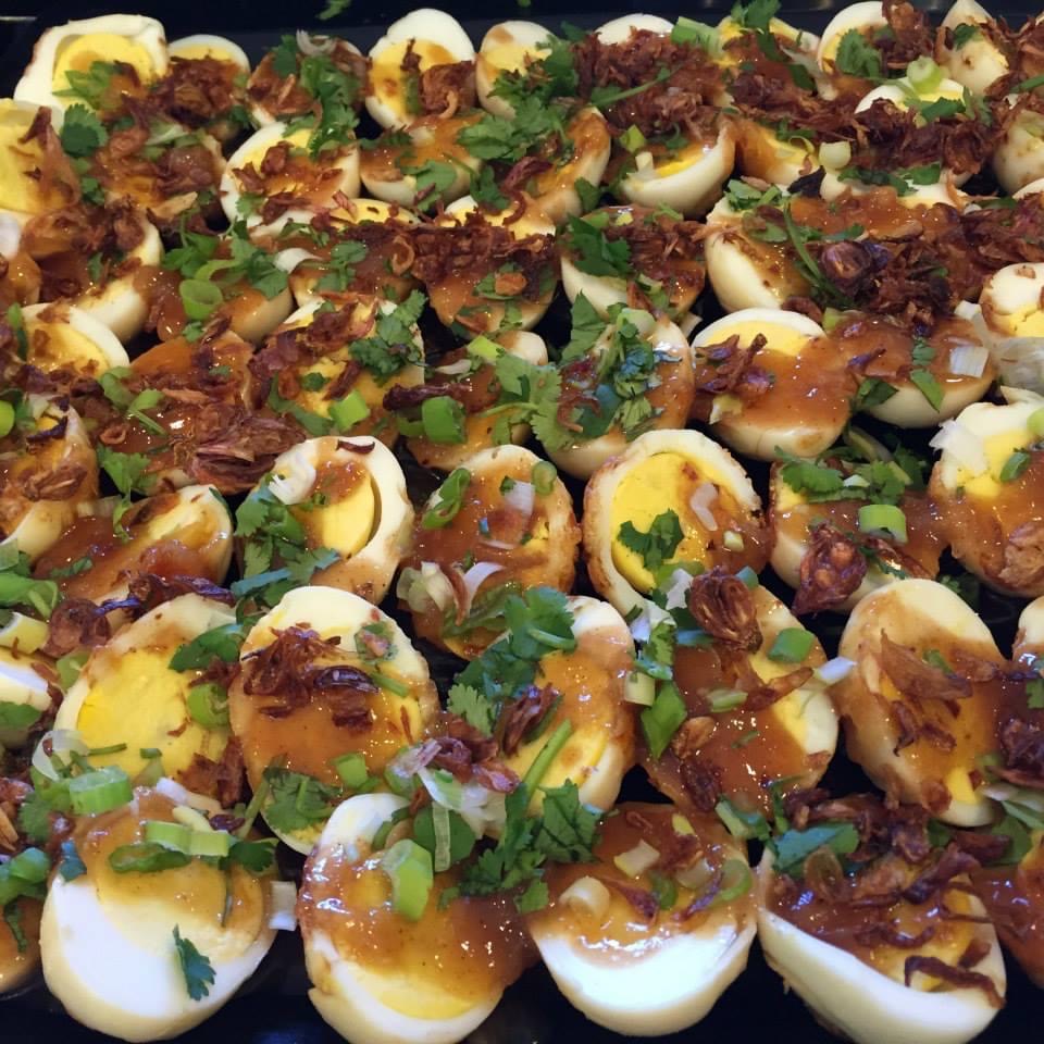 Son-in-law eggs: the story behind them and the simple recipe to make this delectable dish