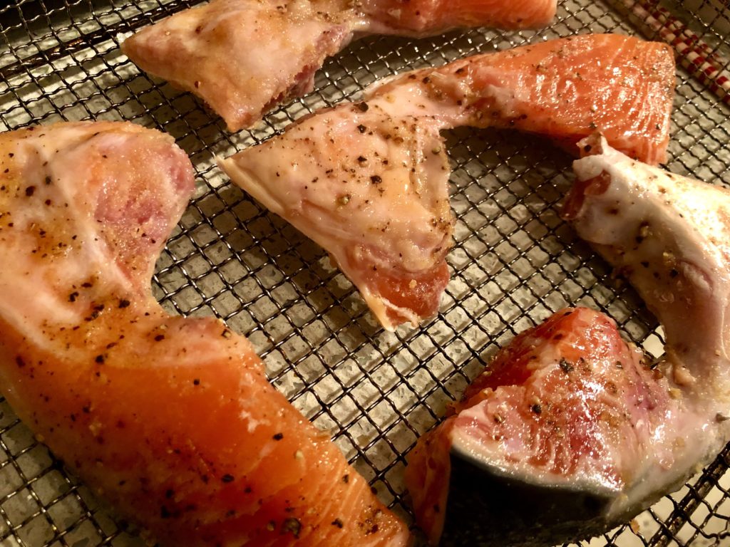 The lazy way to make delicious broiled salmon collar (Sake Kama) 6