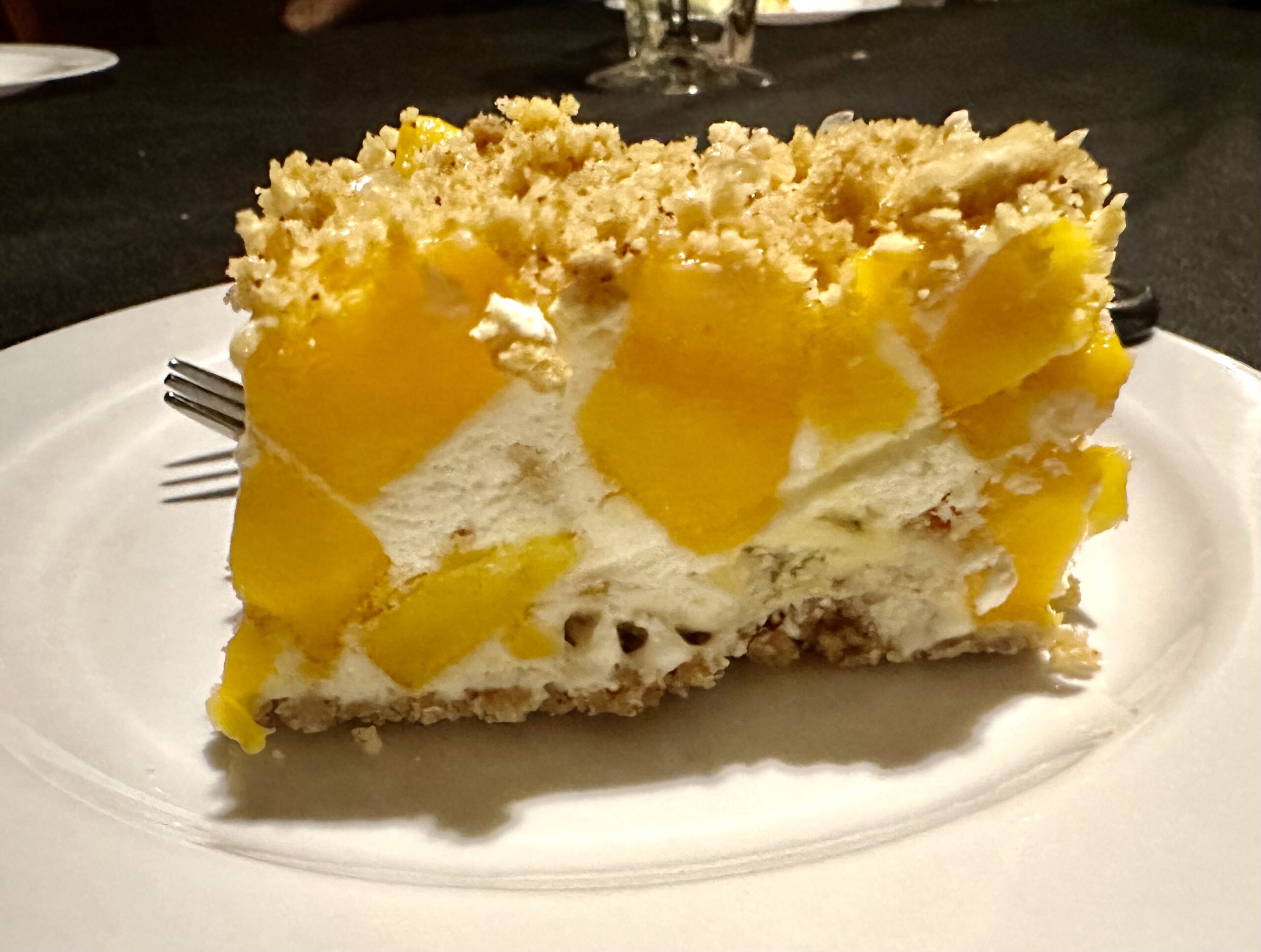 Most Delicious no-bake Mango Pie 4